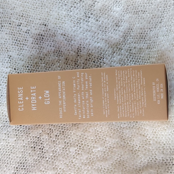 KOA LIFE Vit-C Brightening Cleanser, 100ml/3.38fl oz - Picture 4 of 10